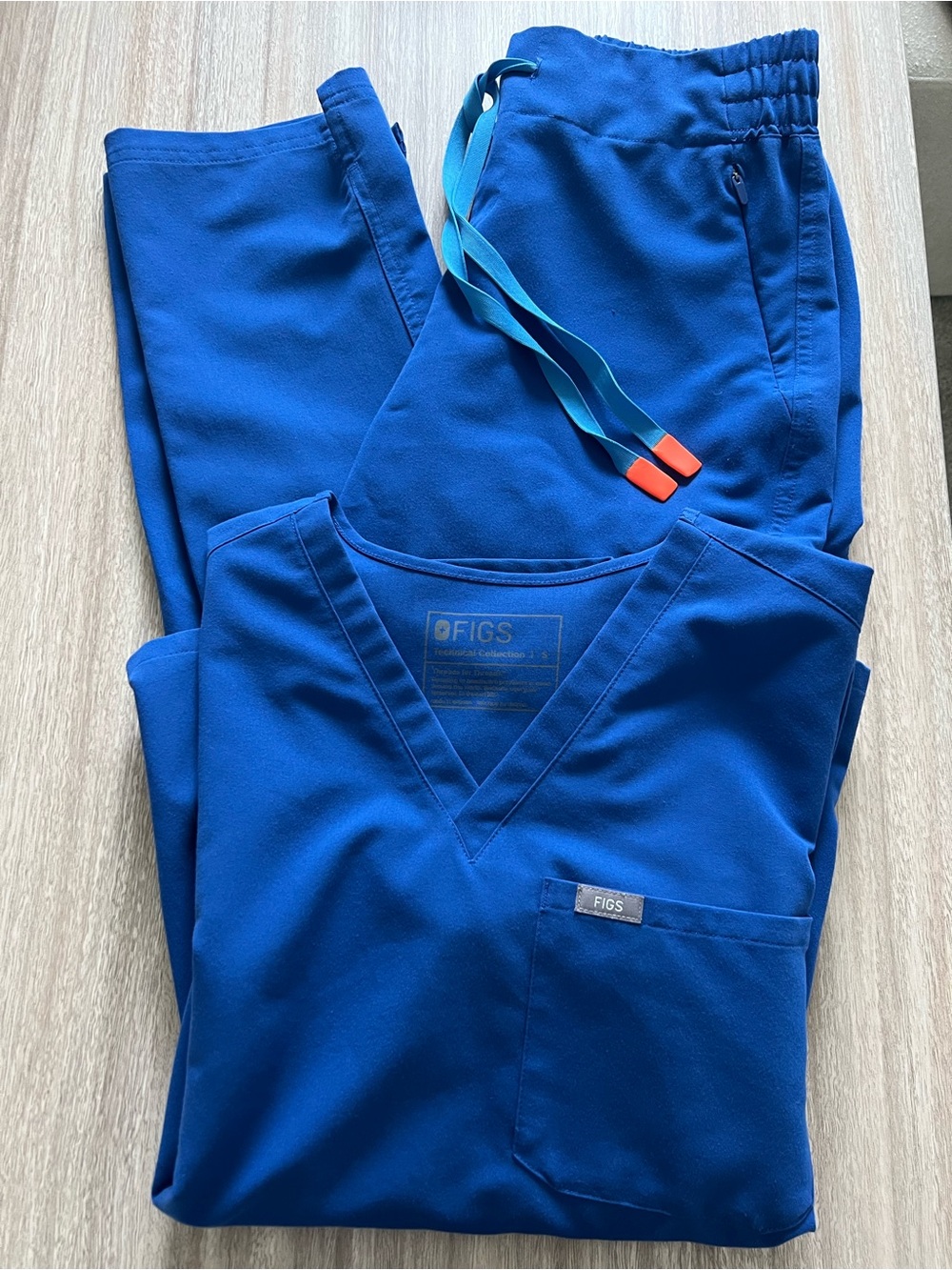 Figs Winning Blue Scrub Set. EUC.
